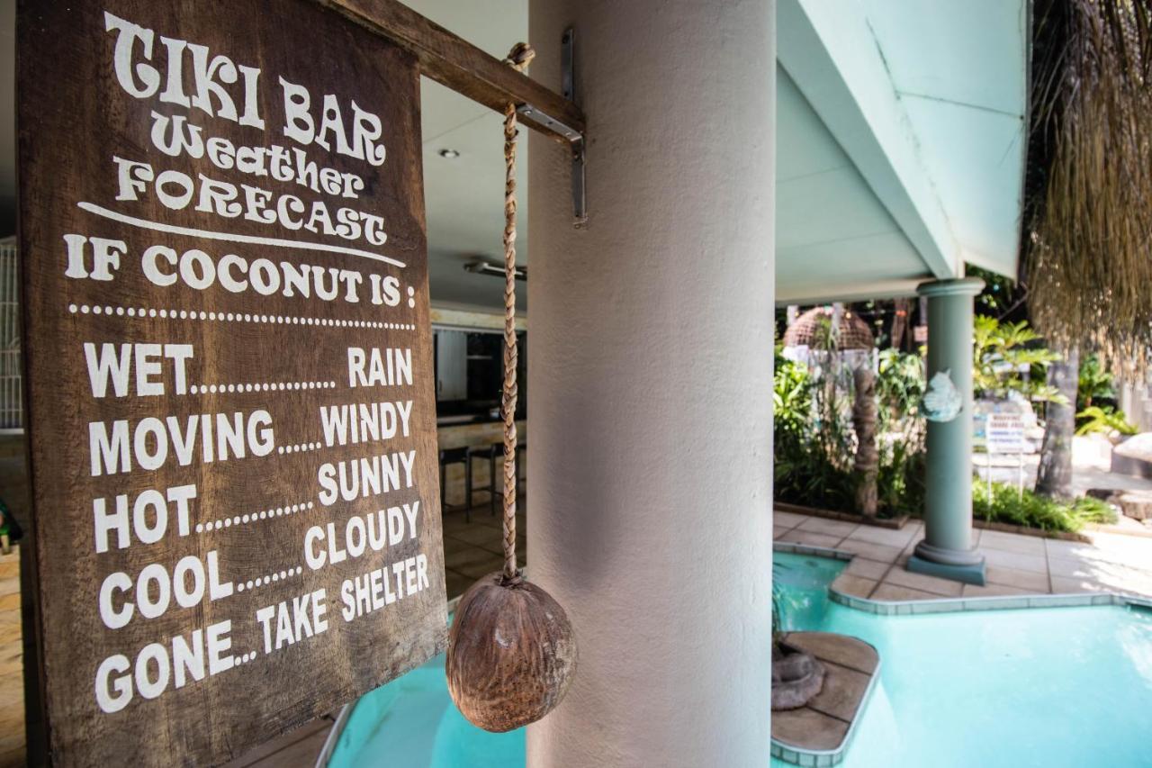 Club Cocomo Hartbeespoort Exterior photo